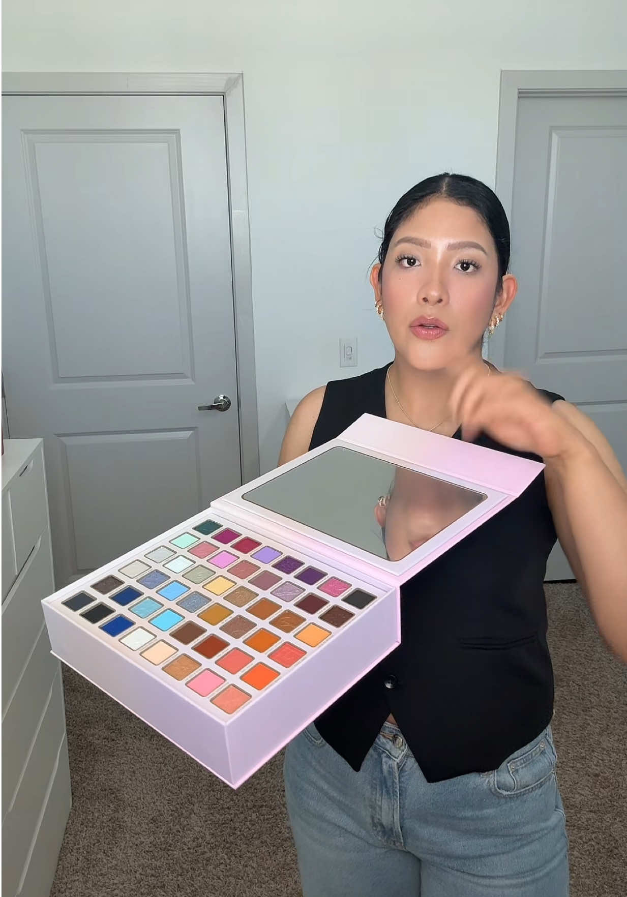 @ani Flores