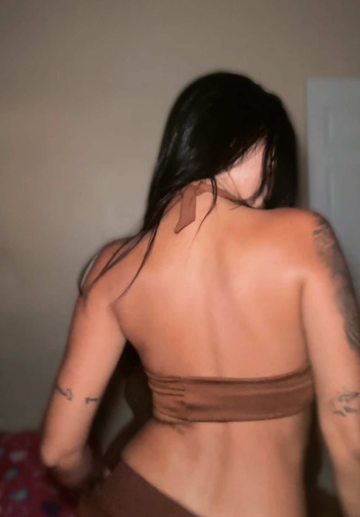 @alixchona03