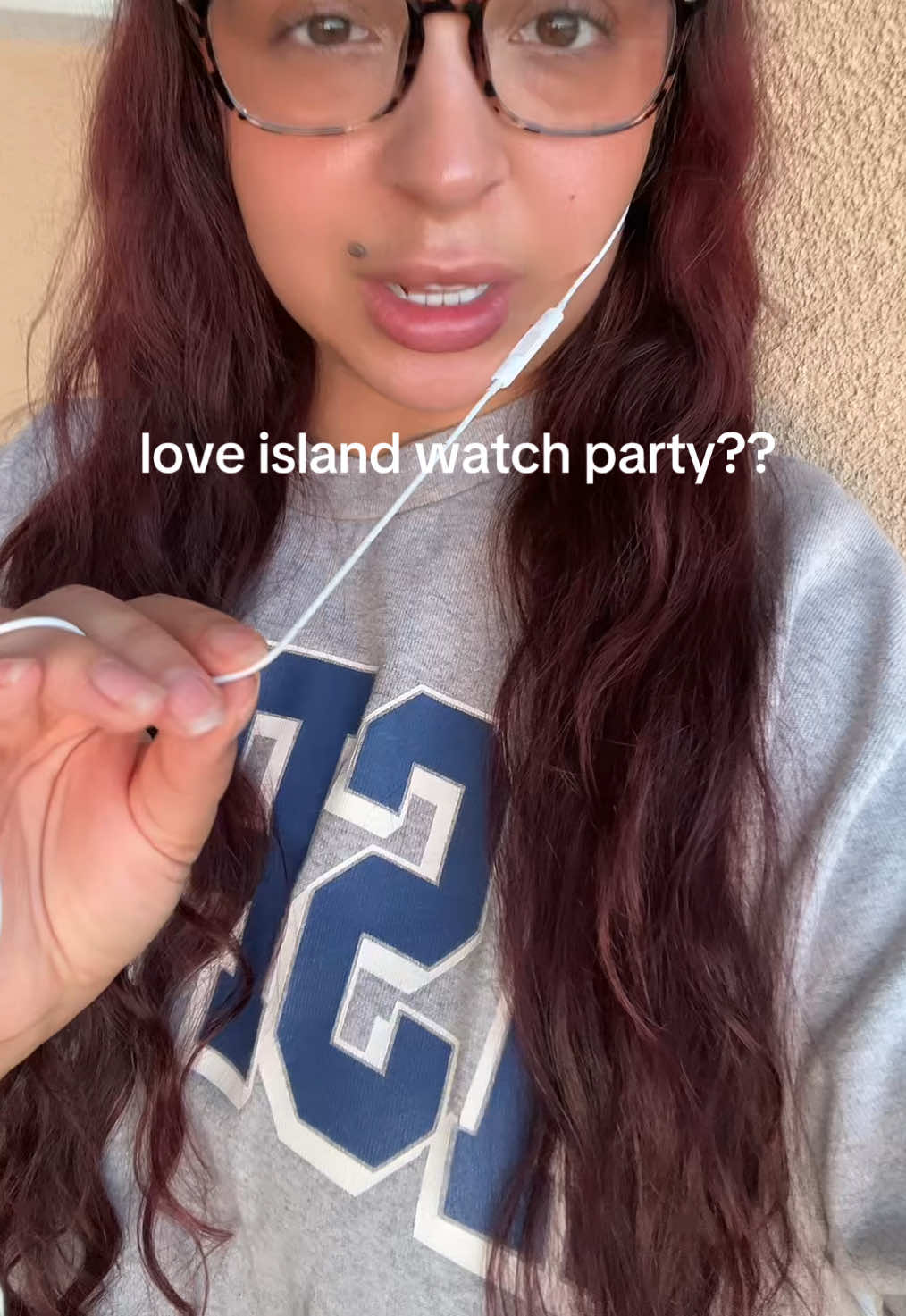 @L E S