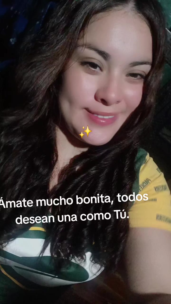 @Adriana de Leon