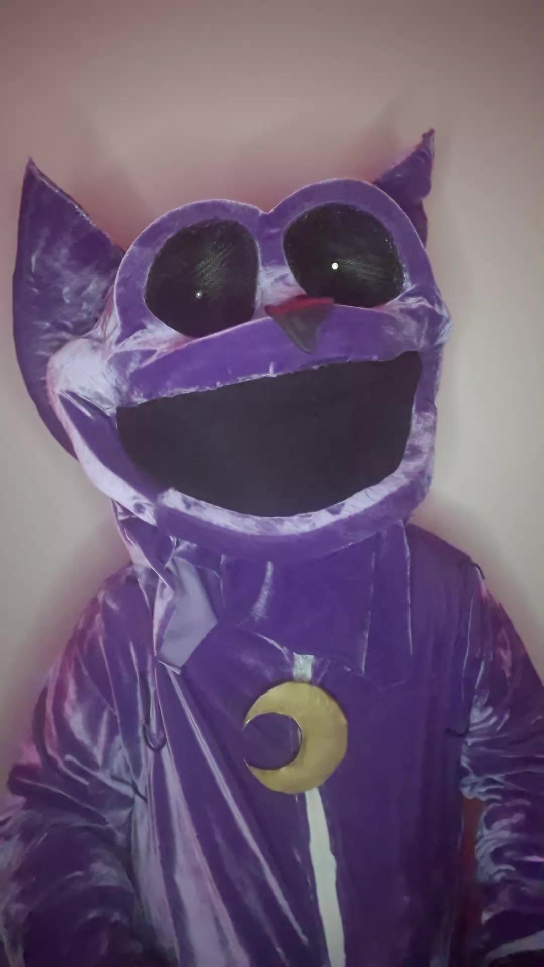 @captainLjones