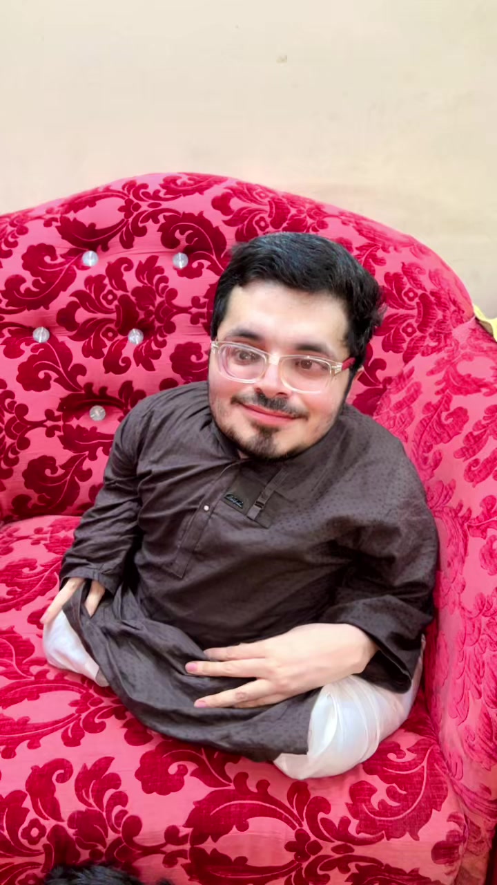@This is Sallu Shampi♥️
