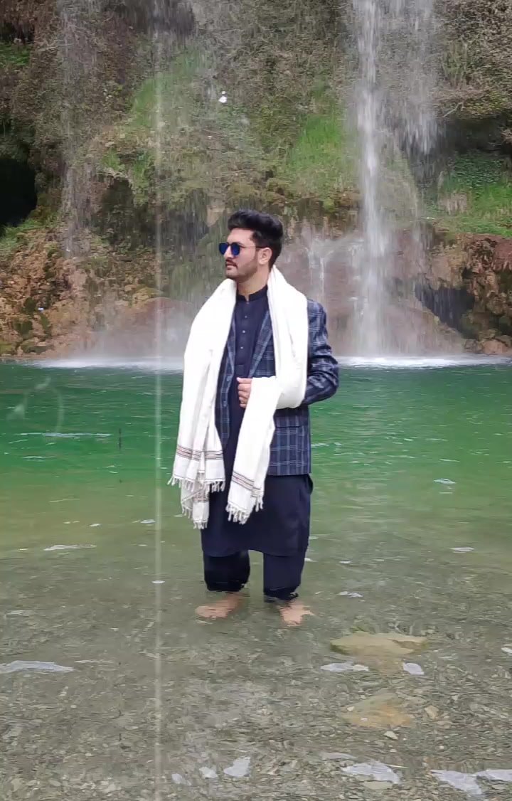 @Romeyo