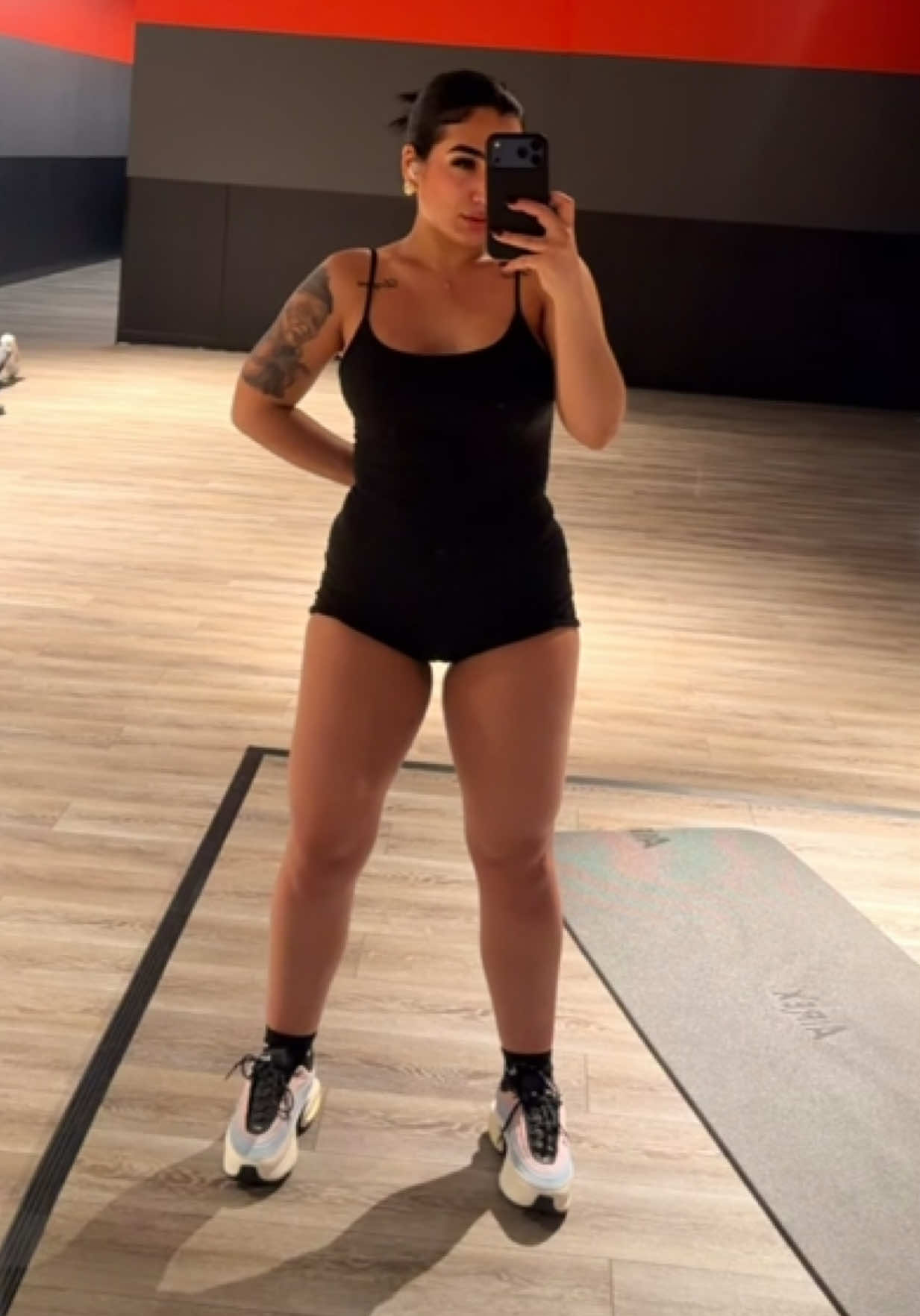 @lamenor
