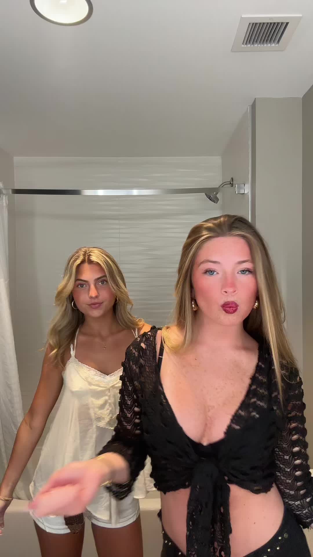 @alena cattani