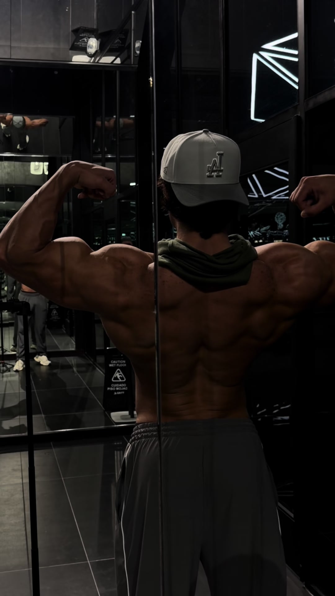 @landonsthompson