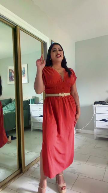 @Curvas Divinas