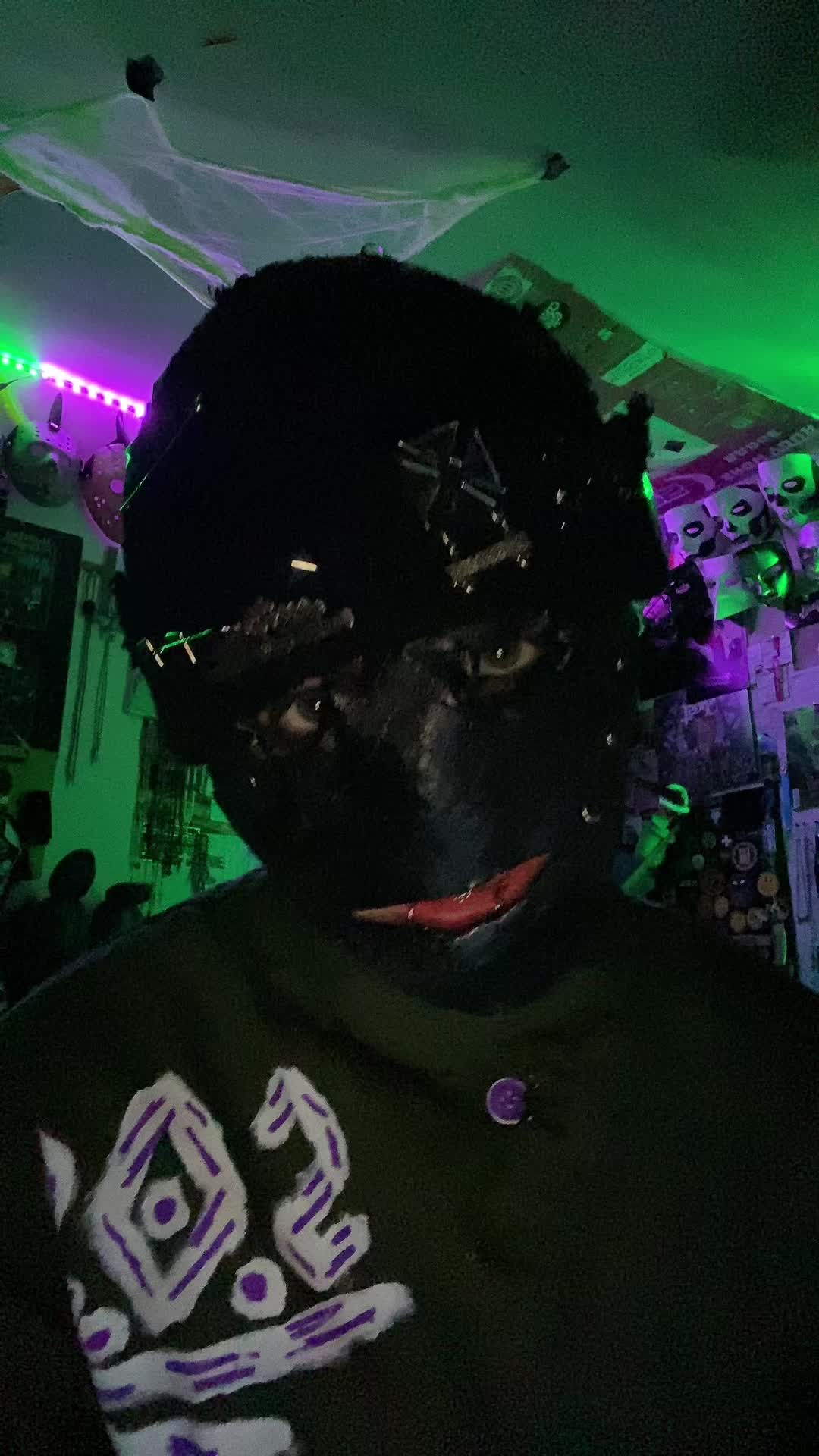 @🕸️ᴍᴀɢɢᴏᴛ ғᴀᴄᴇ🕷️