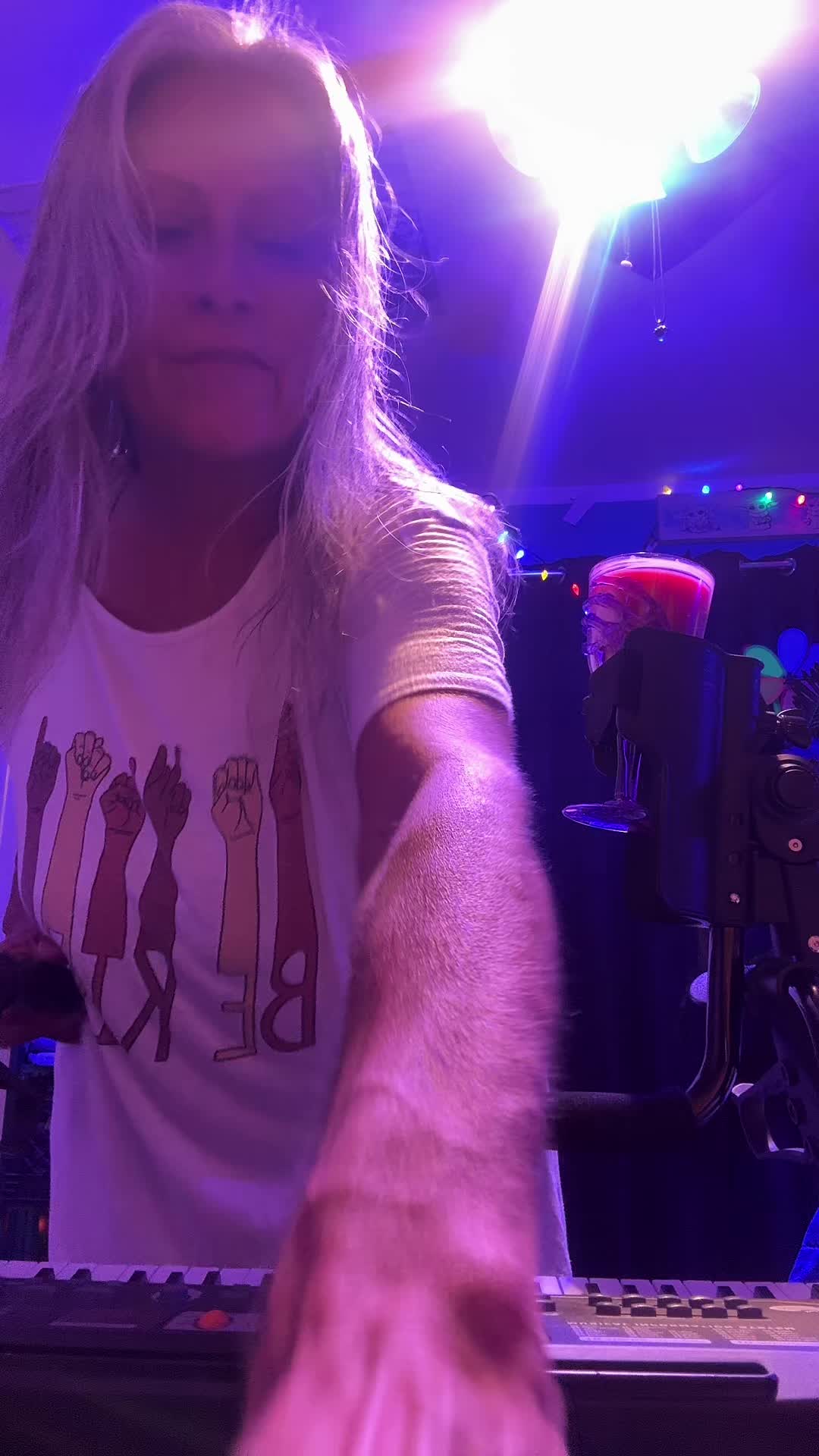 @Ghostflower_Inc 👻🌹AshArt