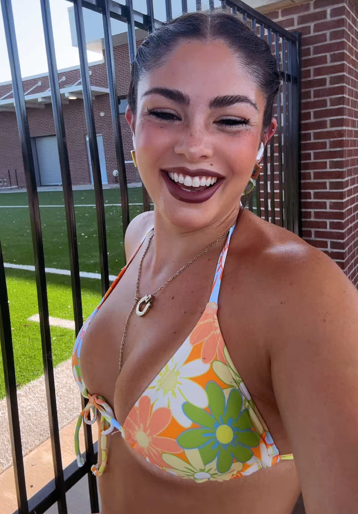 @ryannshikle_