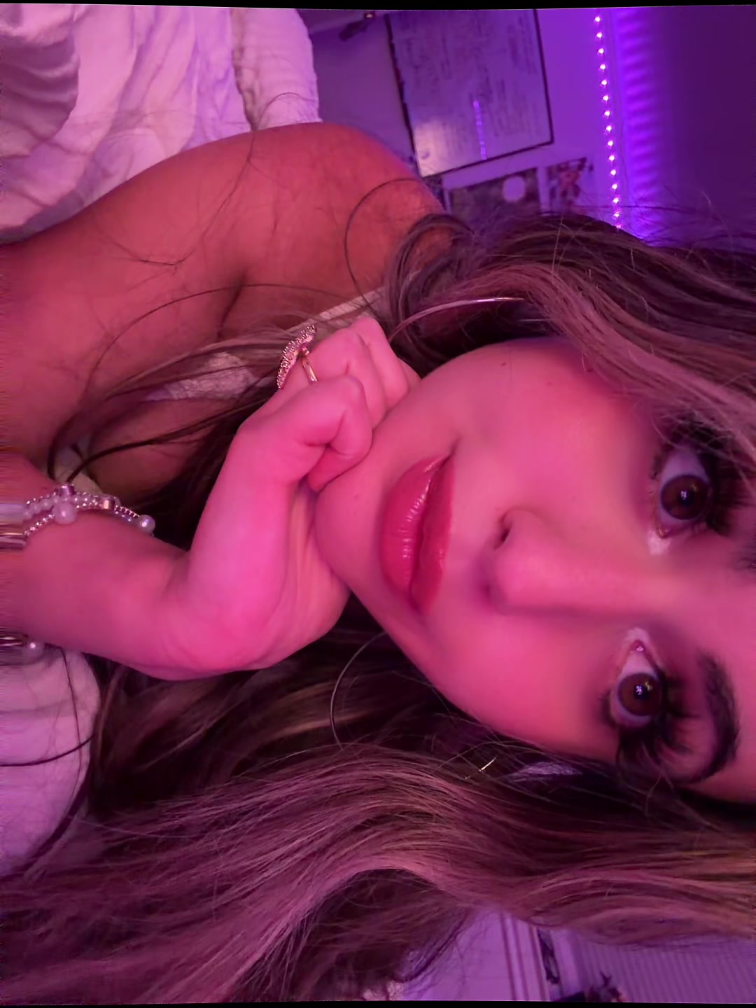 @emily🌸🧚♀️✨
