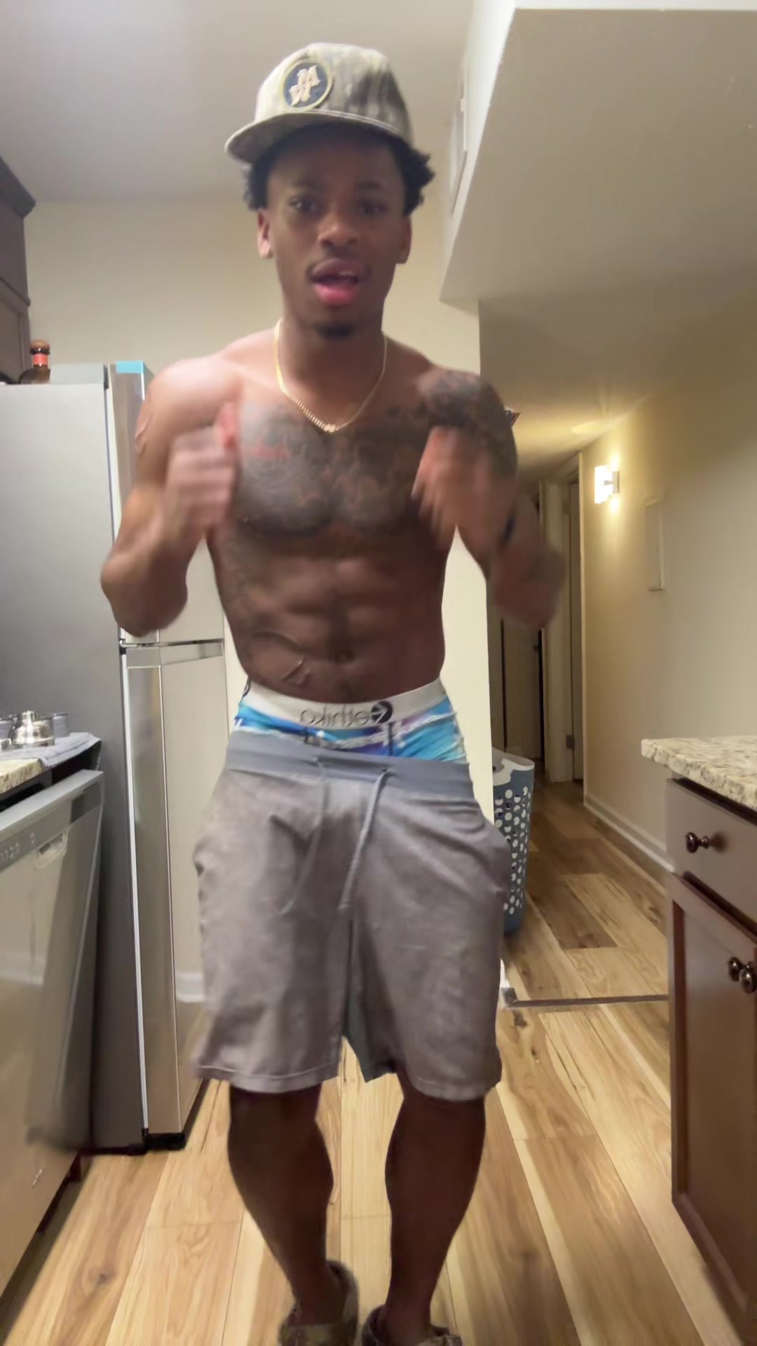 @dmoneydame