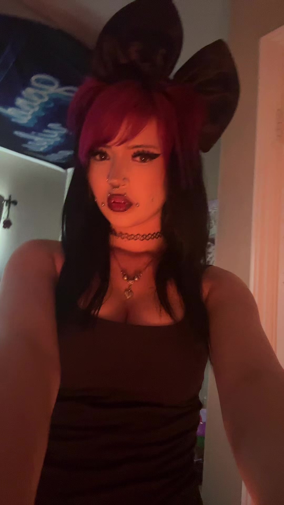 @twinkletoez28