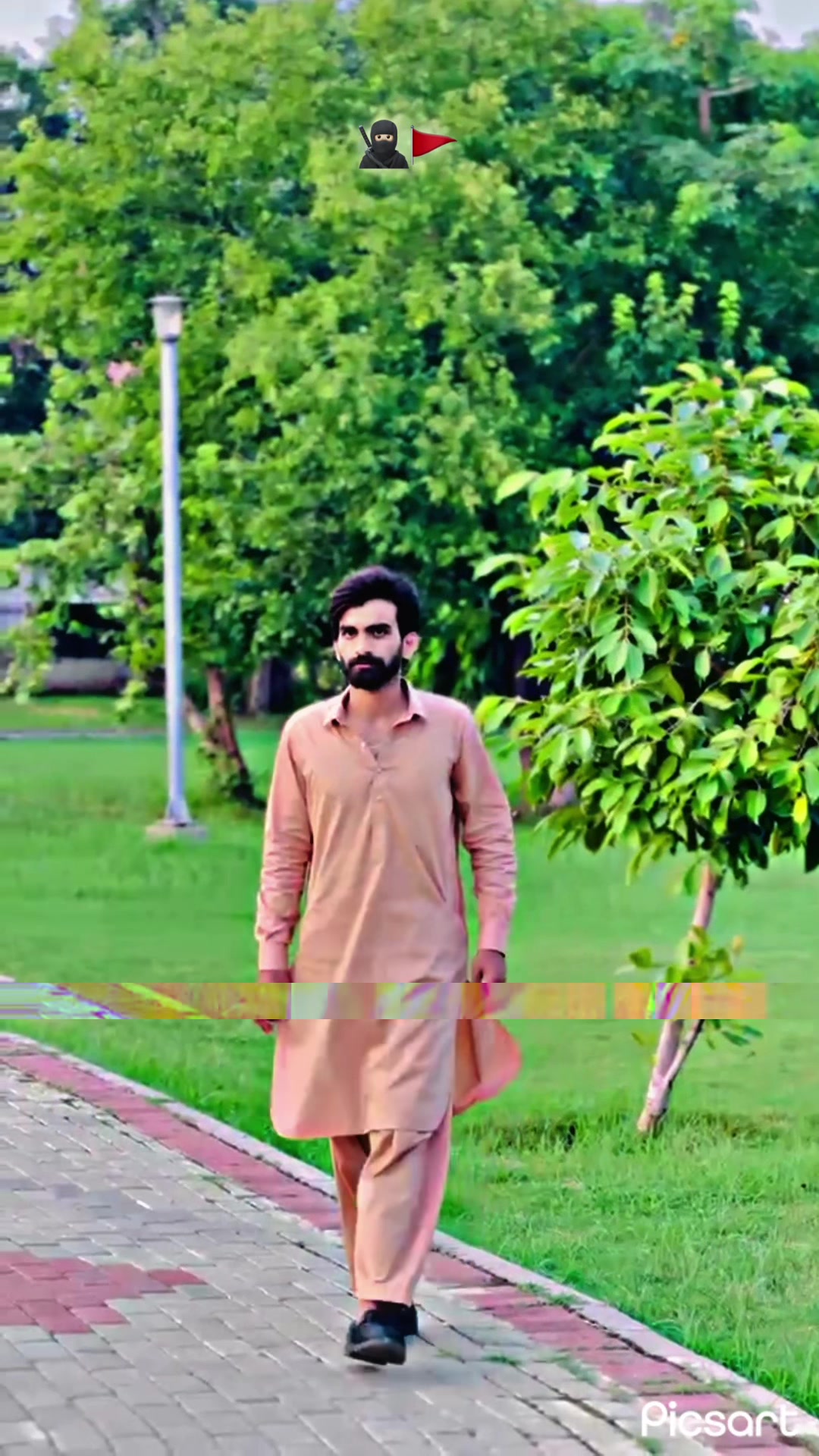 @ĶĀṢ̌ĤMÎŘĪ 🚩