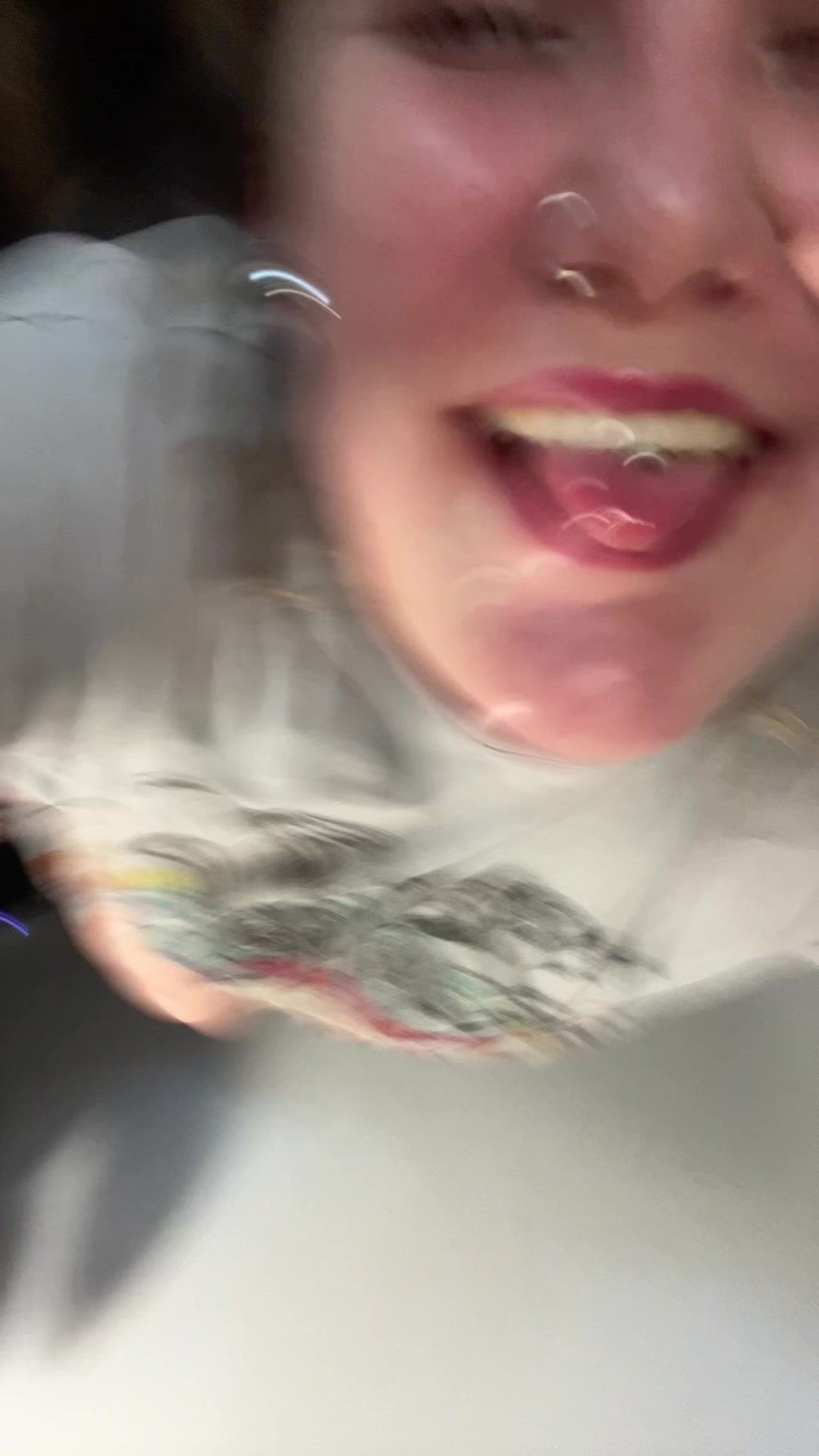 @nessawrlld
