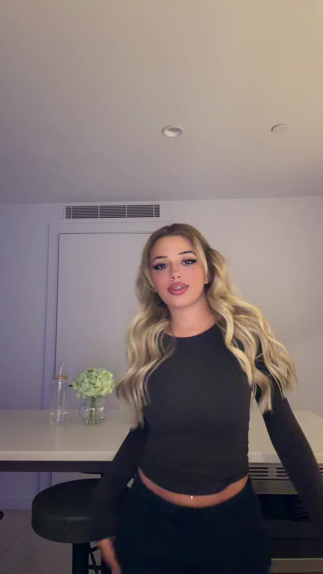 @nessaabbyyv
