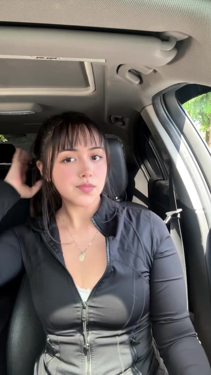 @veronica