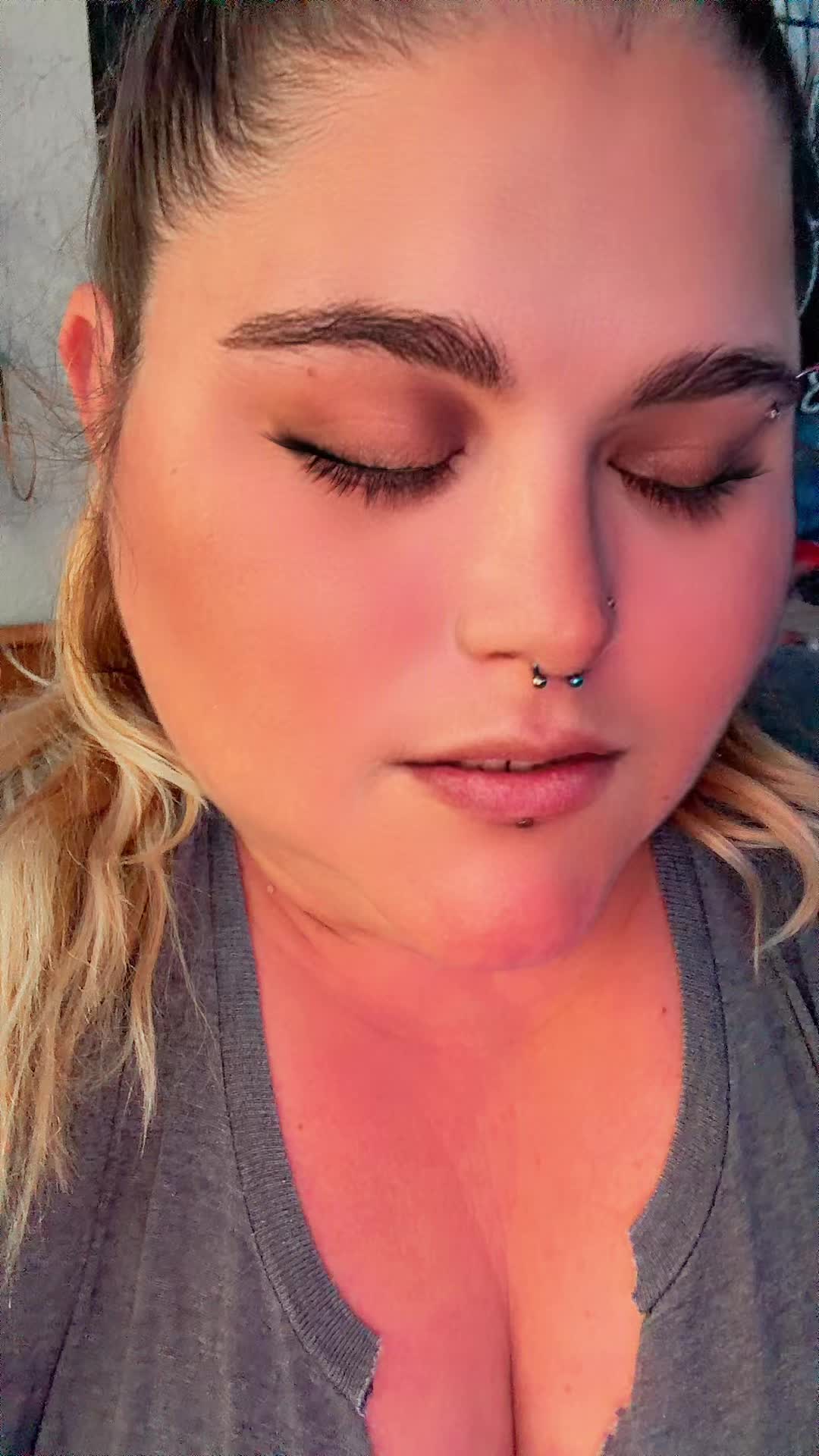 @Devil_angel_08