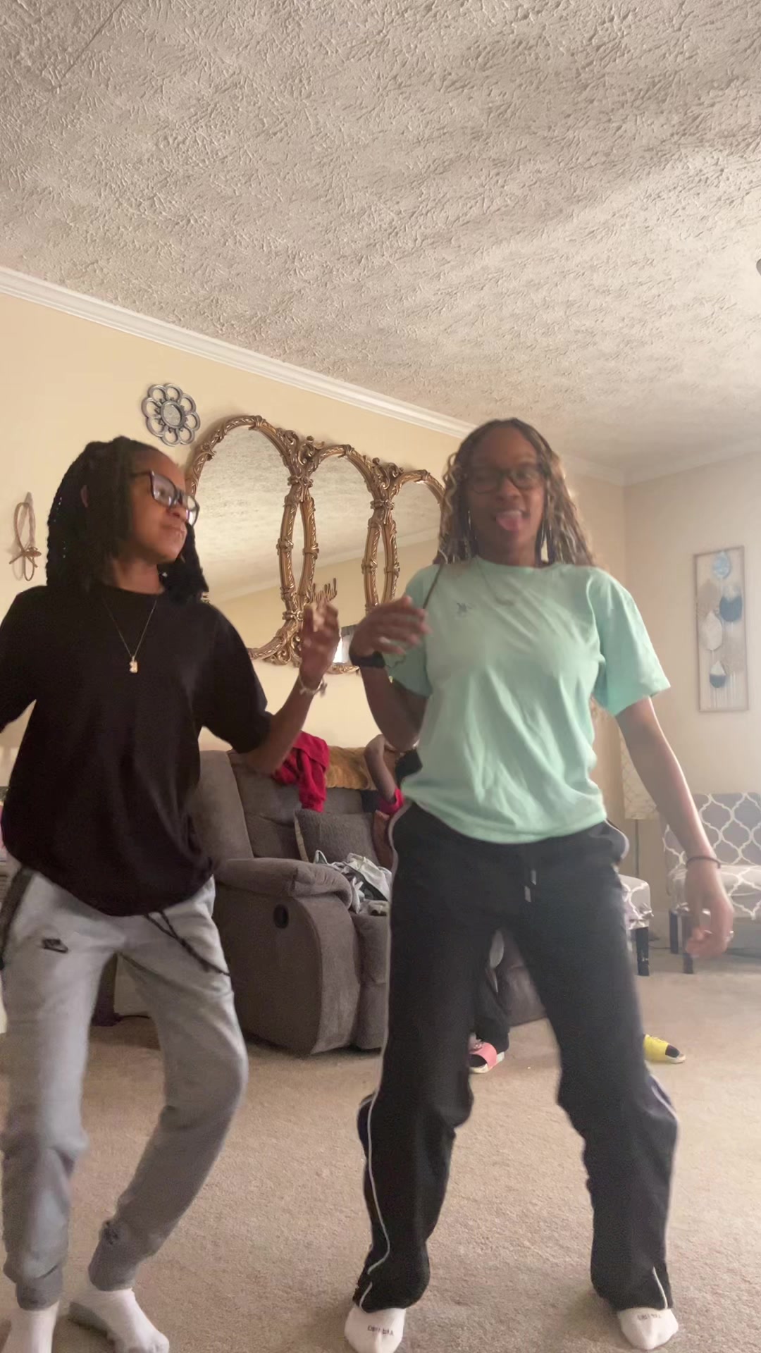 @mayajohnn🤍