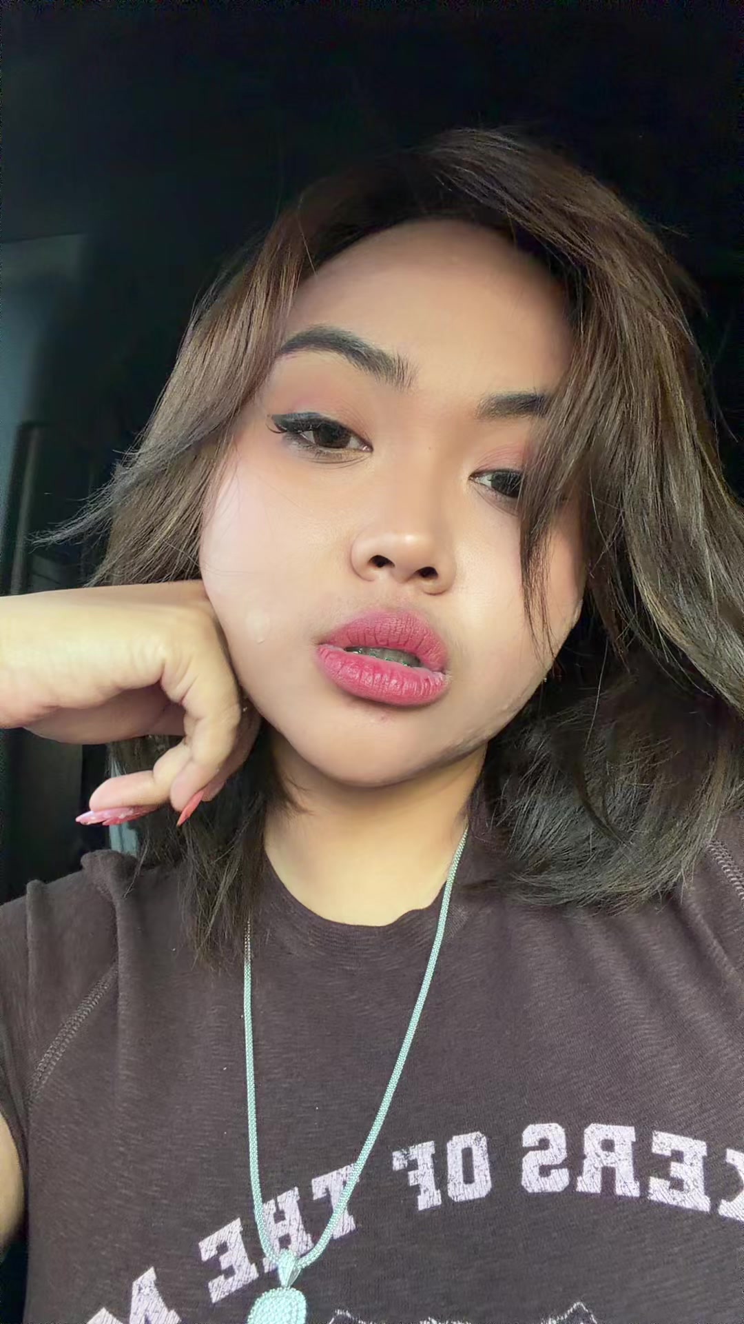 @woshella
