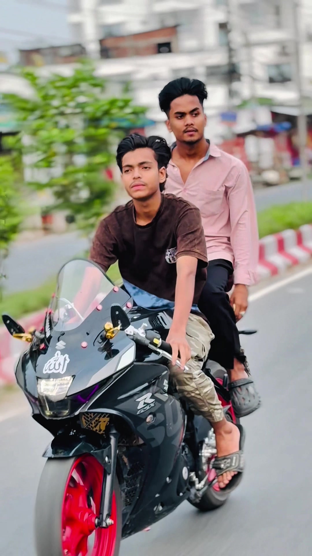@𝗥ꫝ𝗪 𝗔'𝗟ᴠ𝗘𝗘..!!👾🌪️