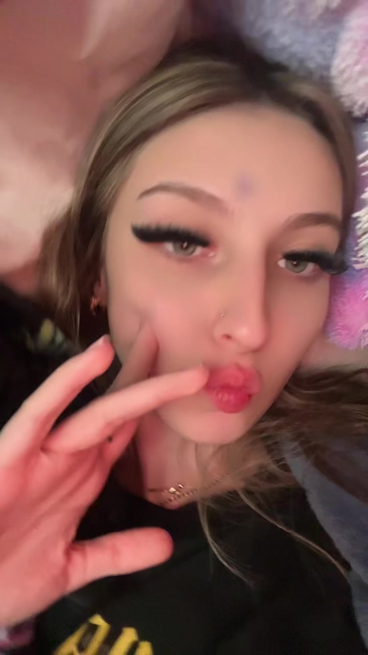 @khloi 🎀