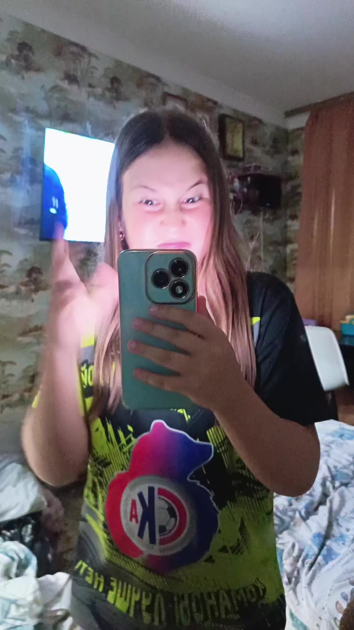 @Adelina