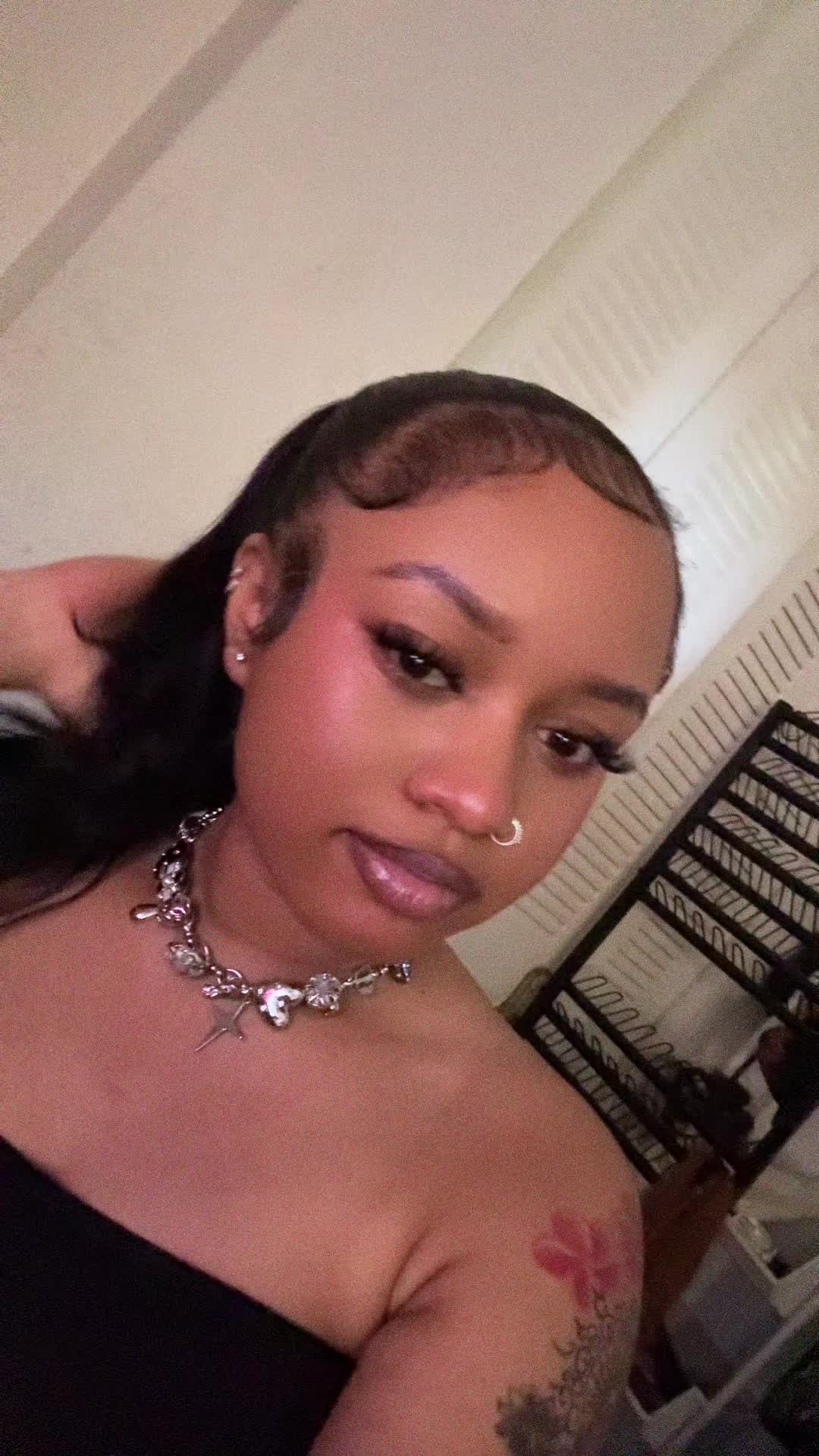 @Lia B💋