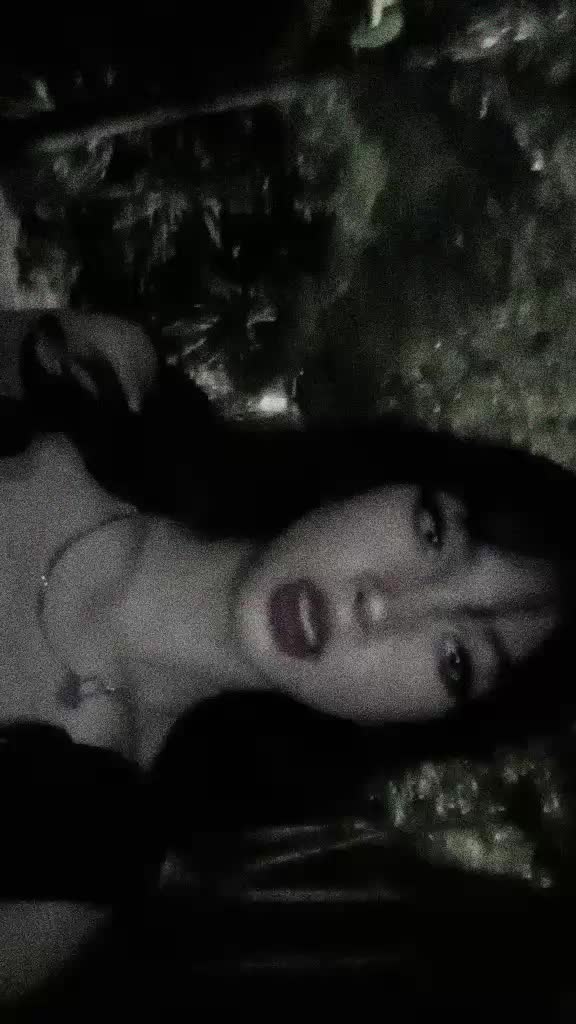 @Lily