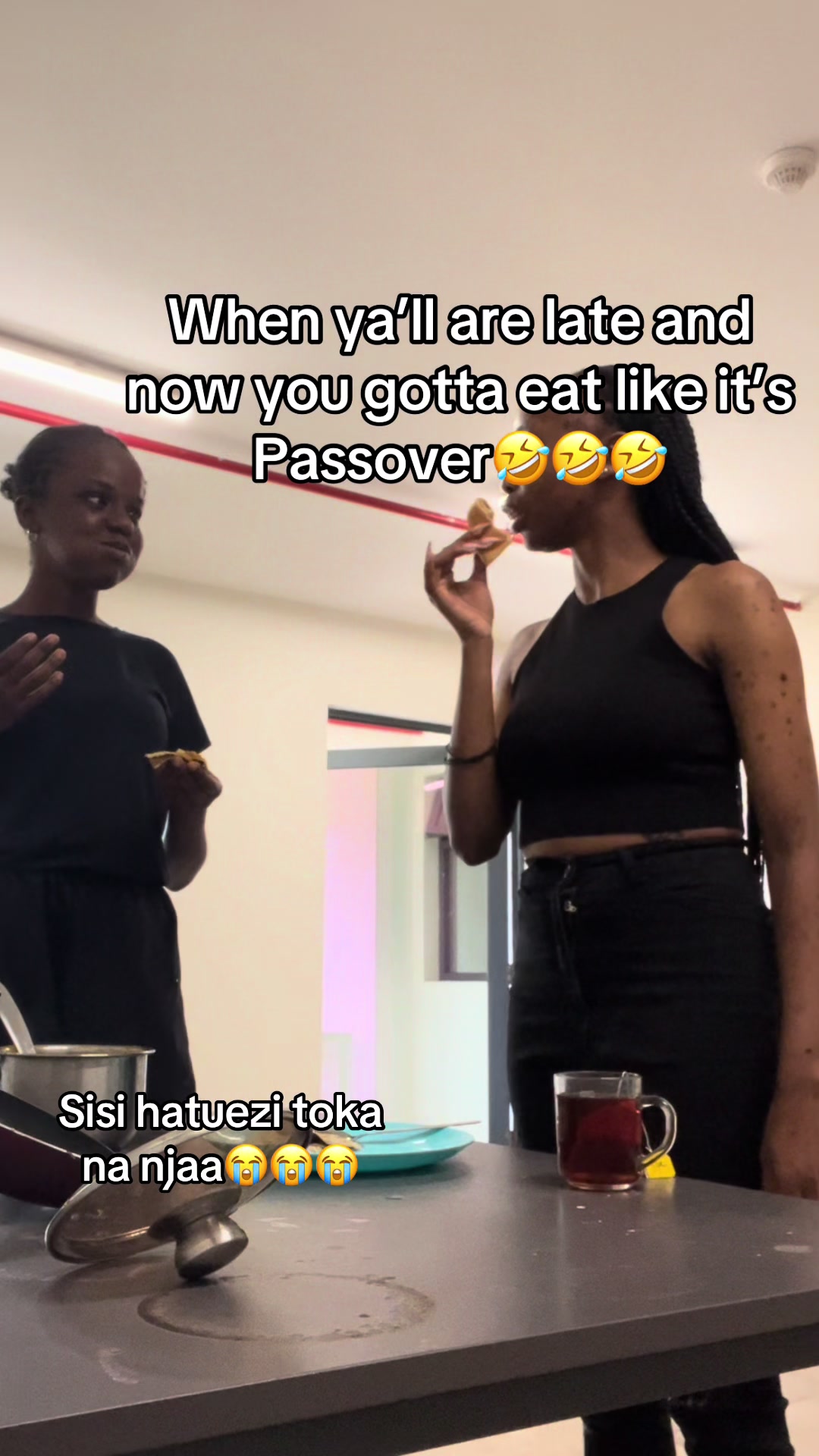 @Kavivi