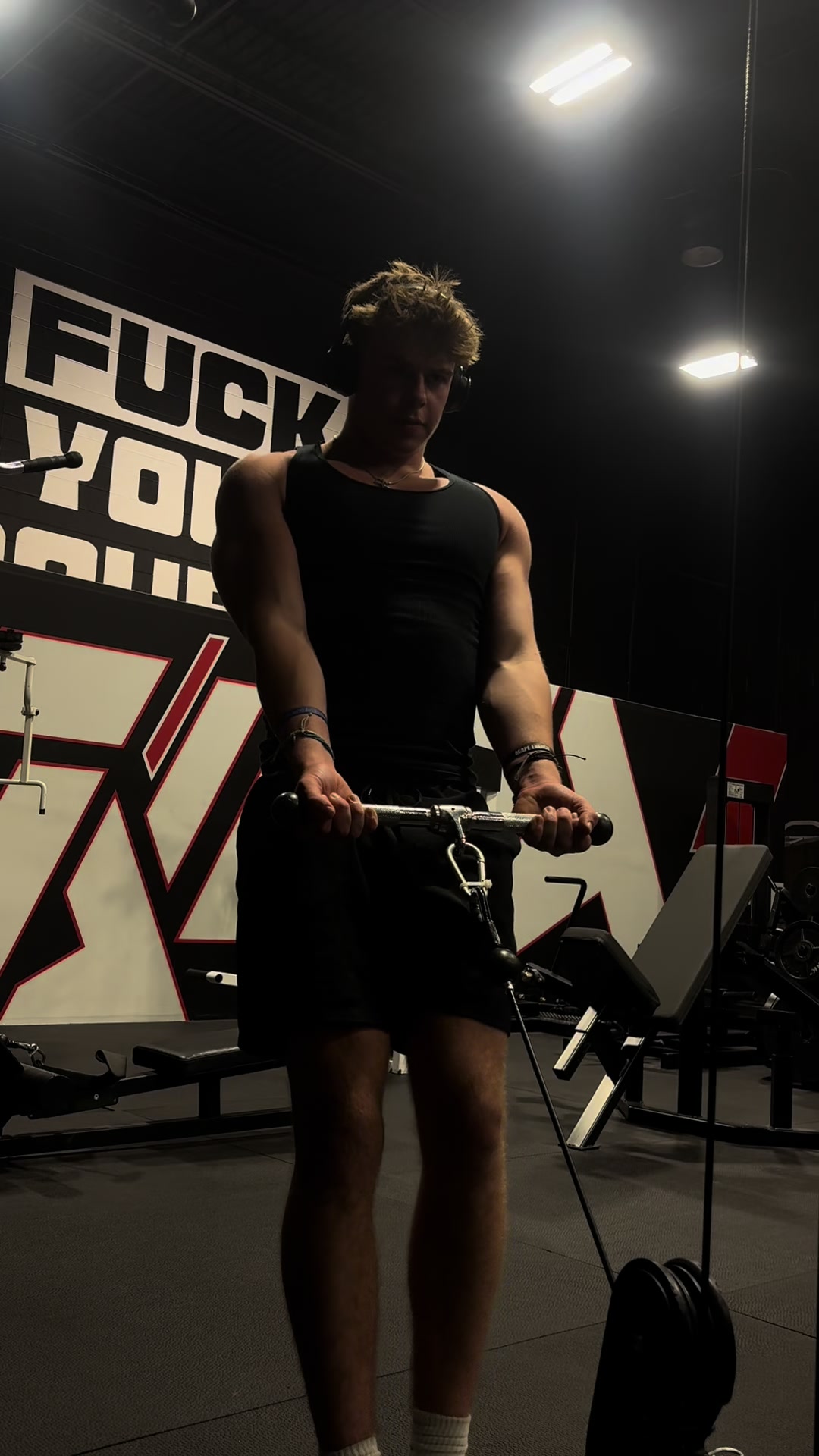 @Calebschambers2