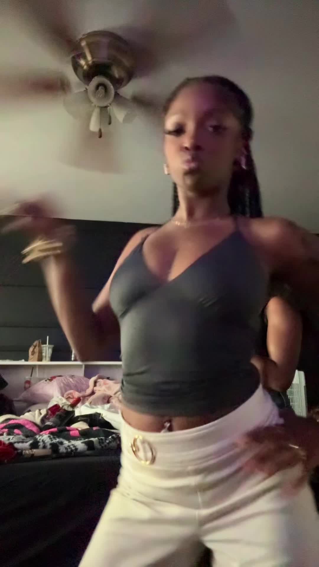 @Karizzyy