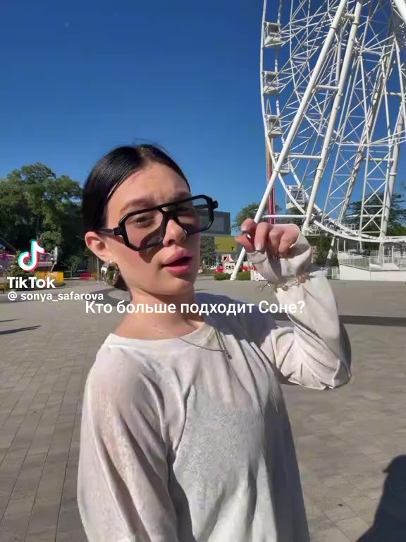 @Фан Кирочкі сонічкі і Крістюши