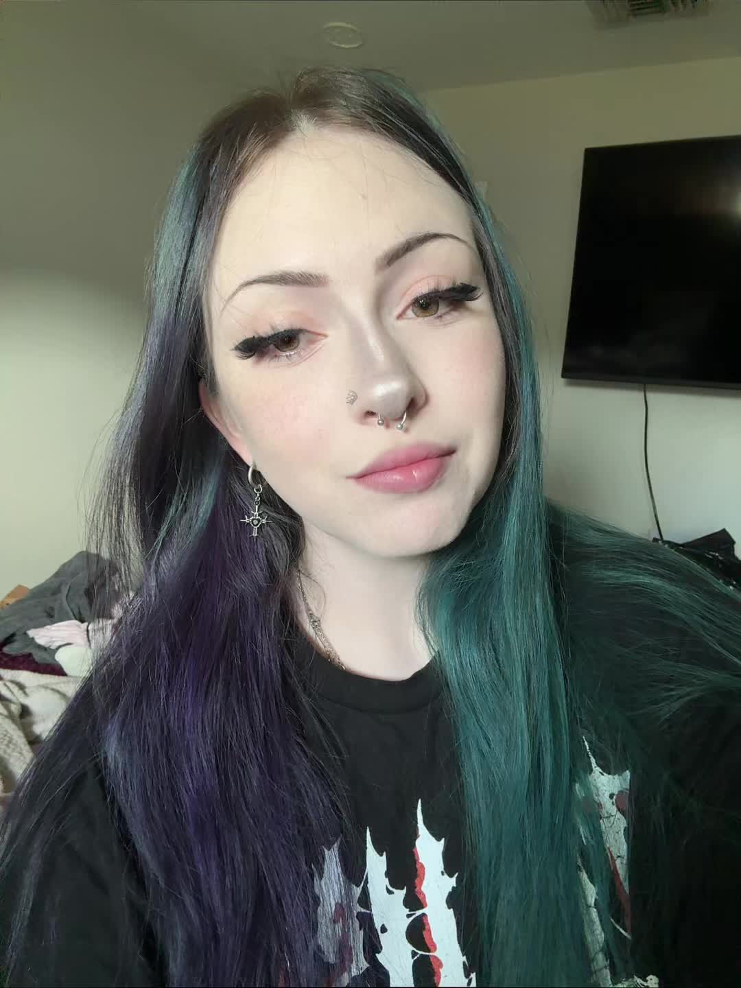 @nyx🕷️