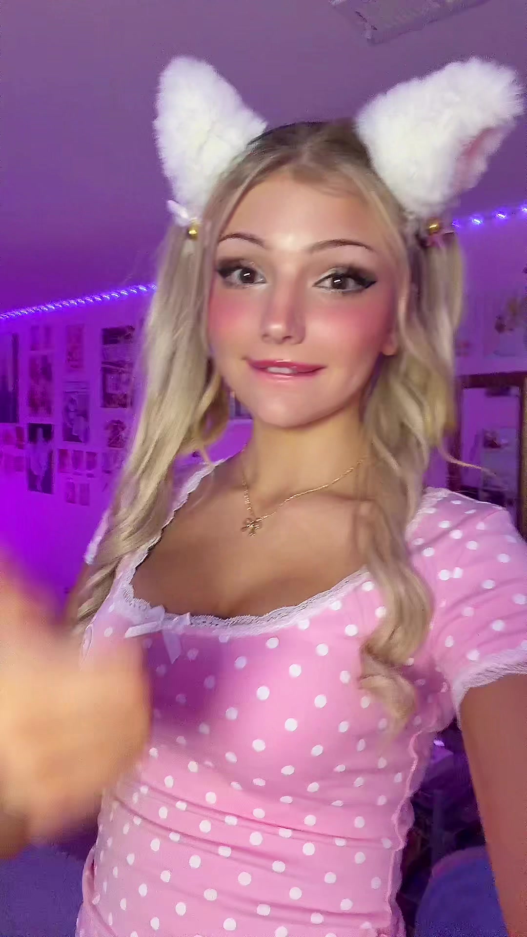 @cam ๐