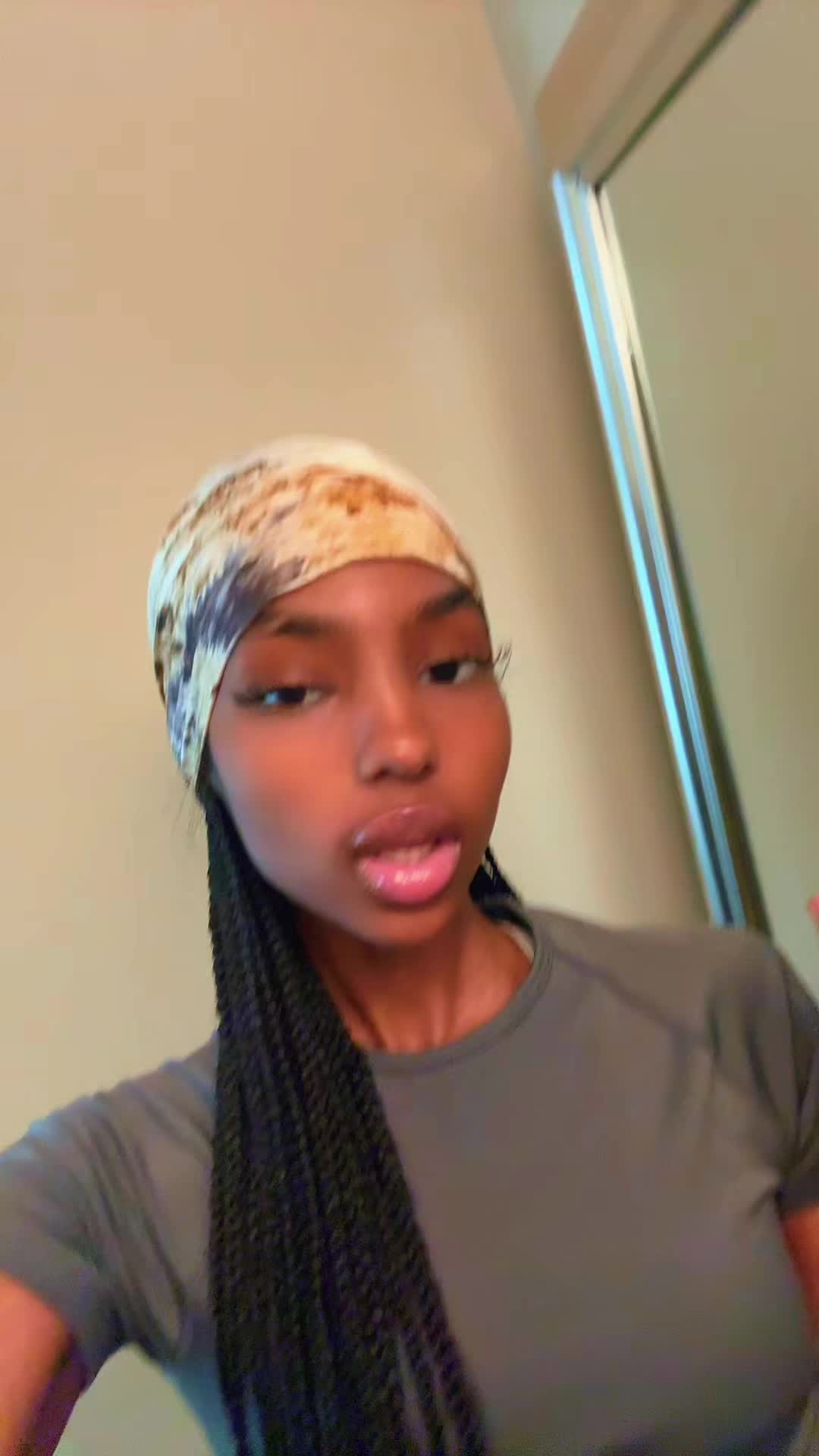 @Marni on me®️