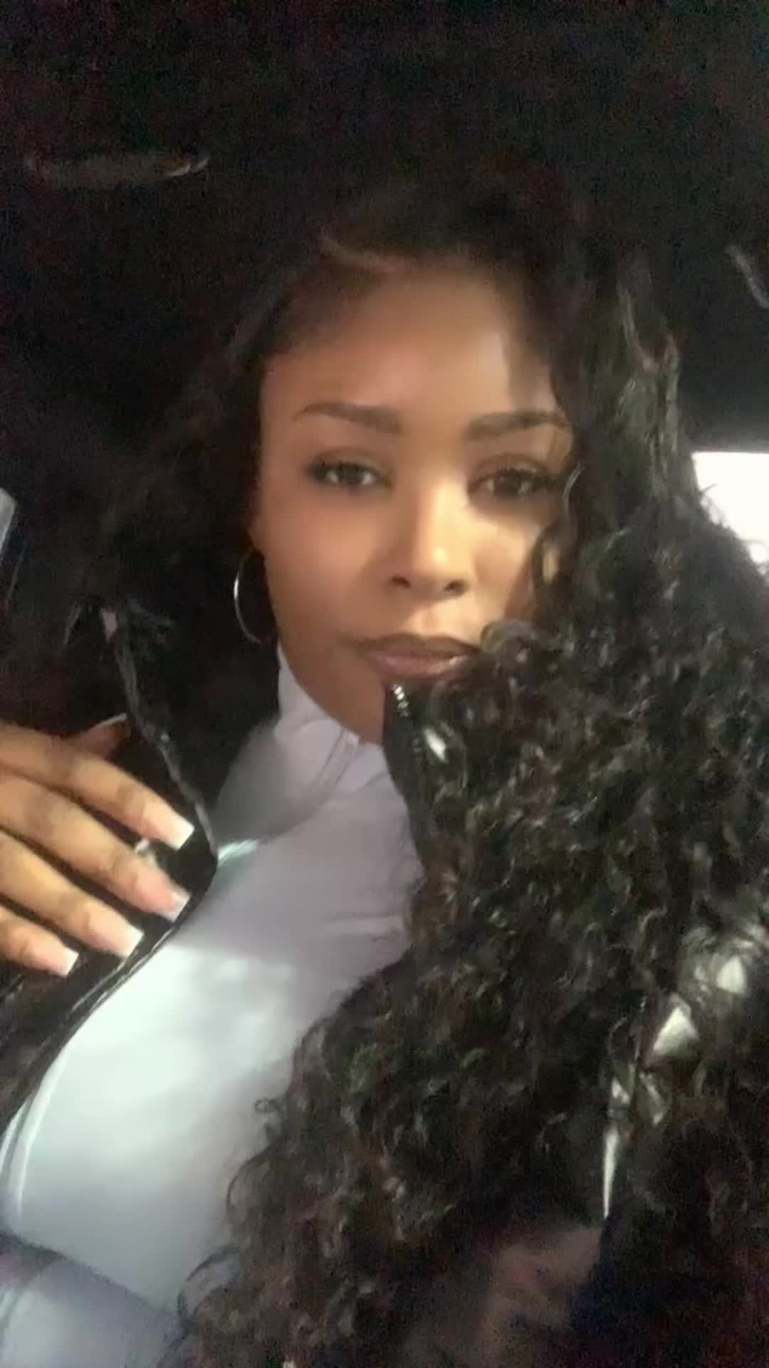 @Rozzy
