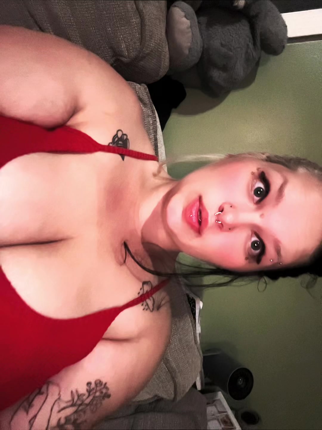 @Liv