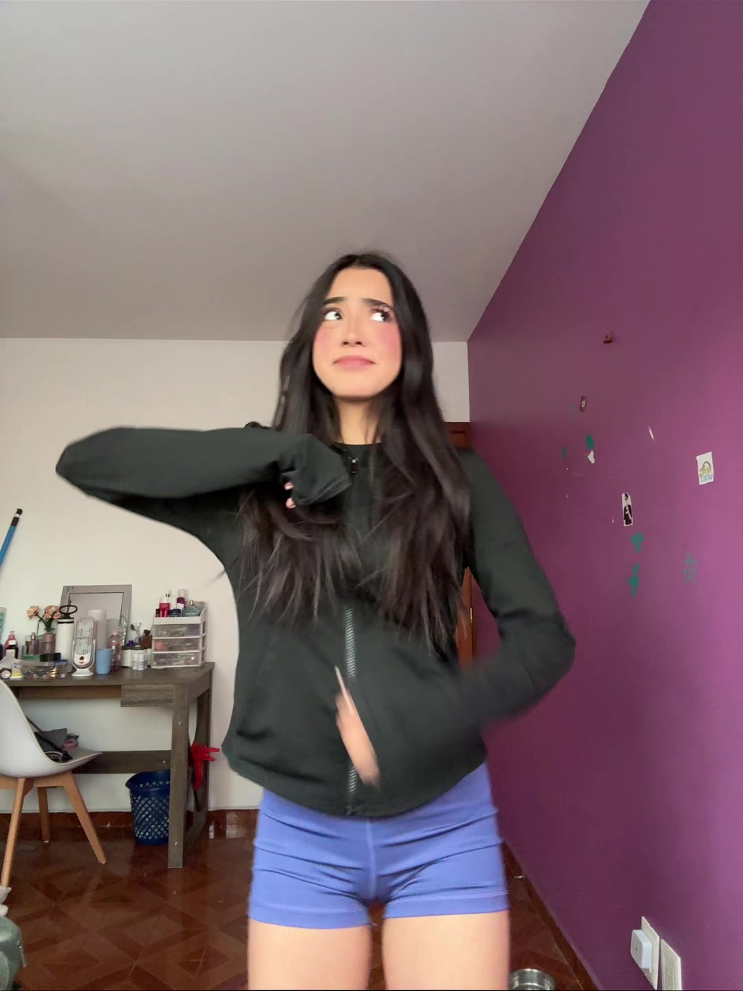 @🧸