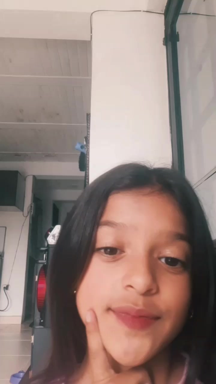 @nikol trochez