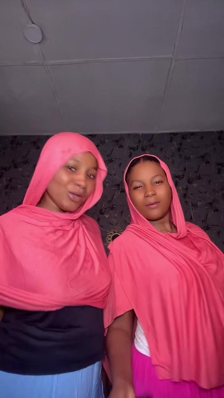 @Ummi & Ummitar👯&zwj;♀️♾️💕