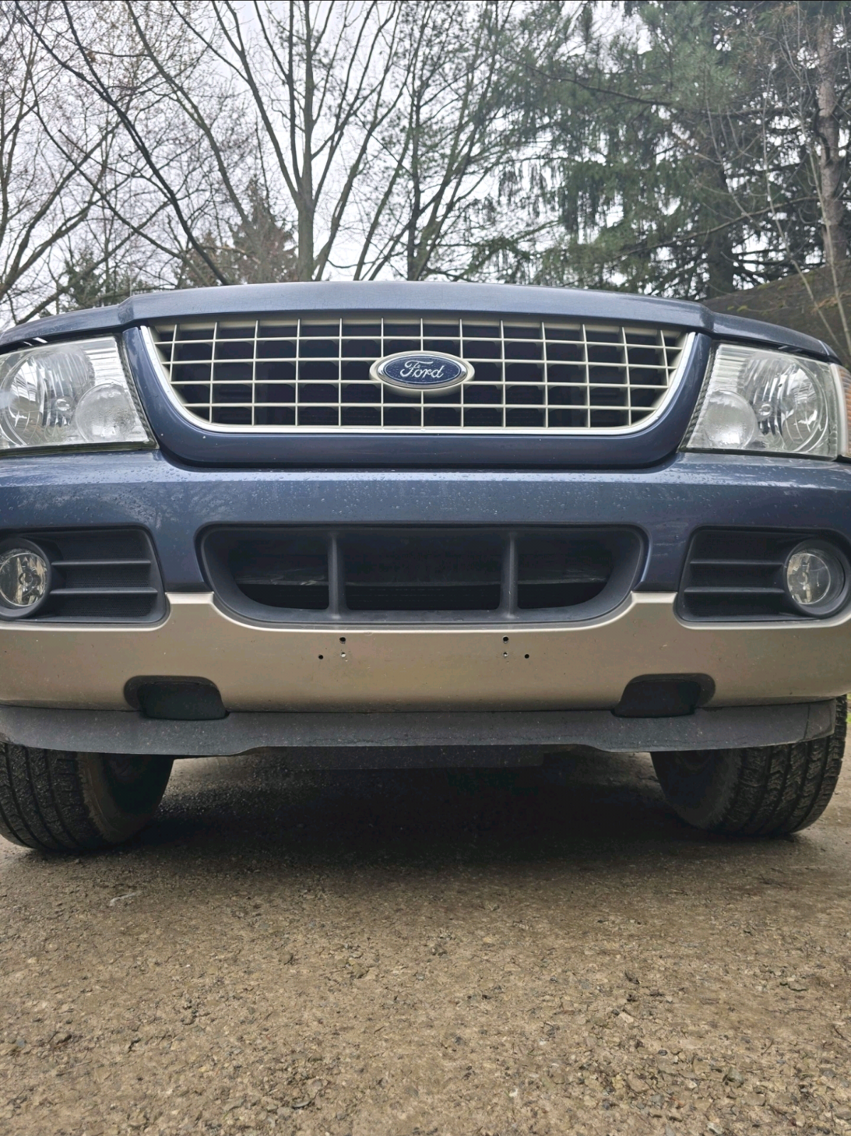 @2002 Ford Explorer
