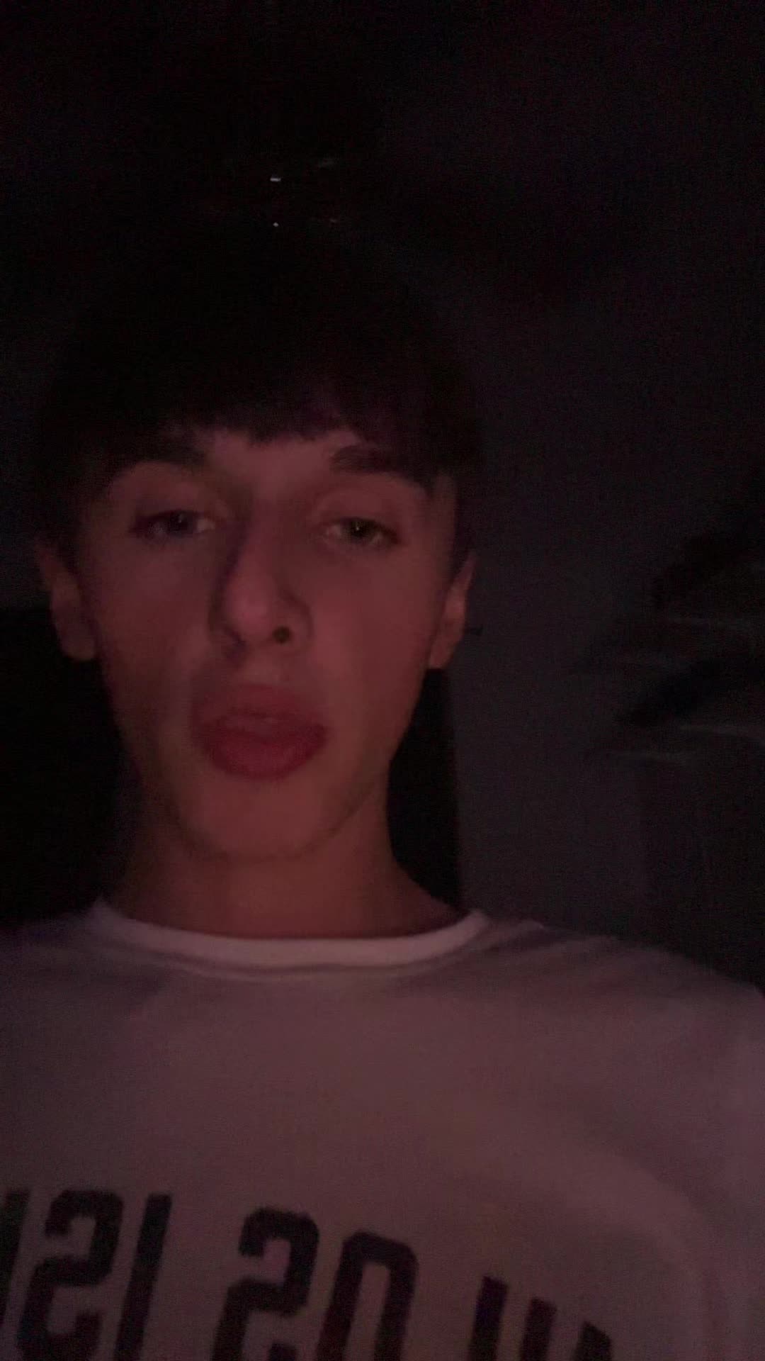 @🪽