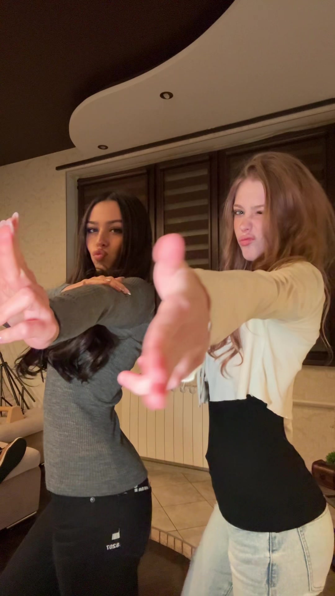 @рина я