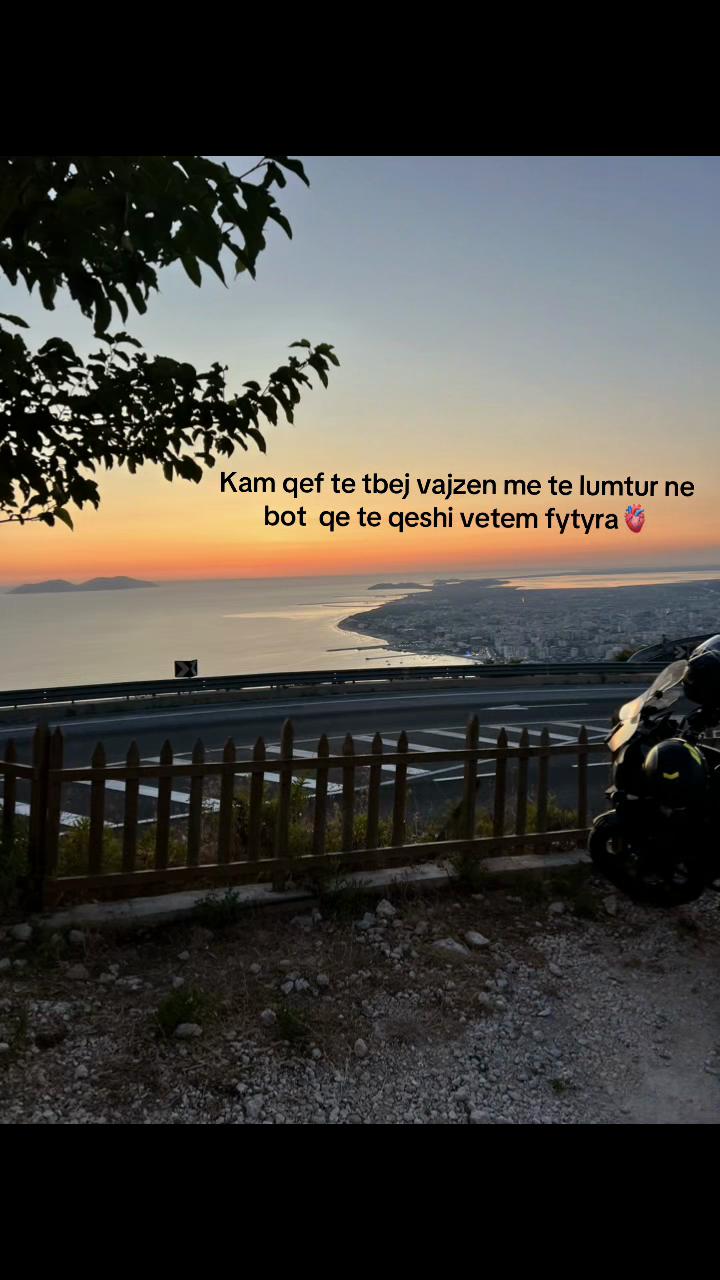 @Poçi🫀
