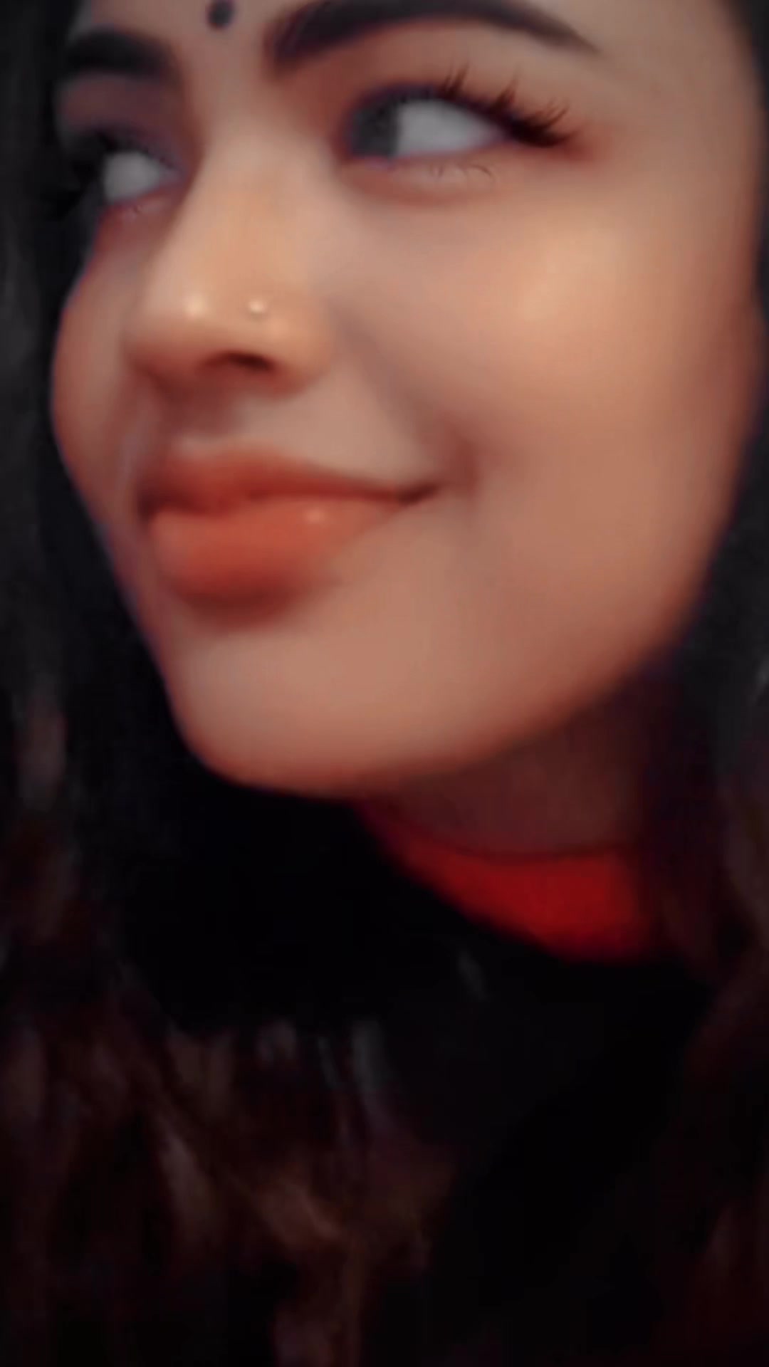 @❤️v. thiyaa❤️