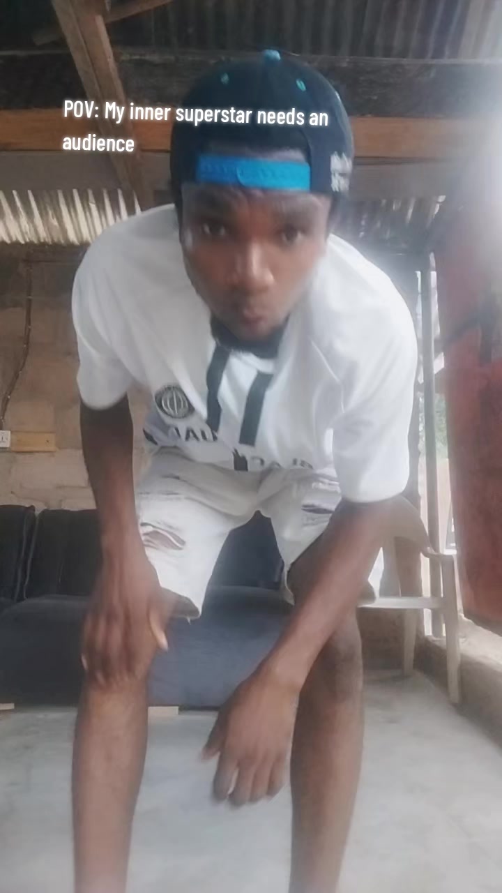 @Sammy De smart the dancer