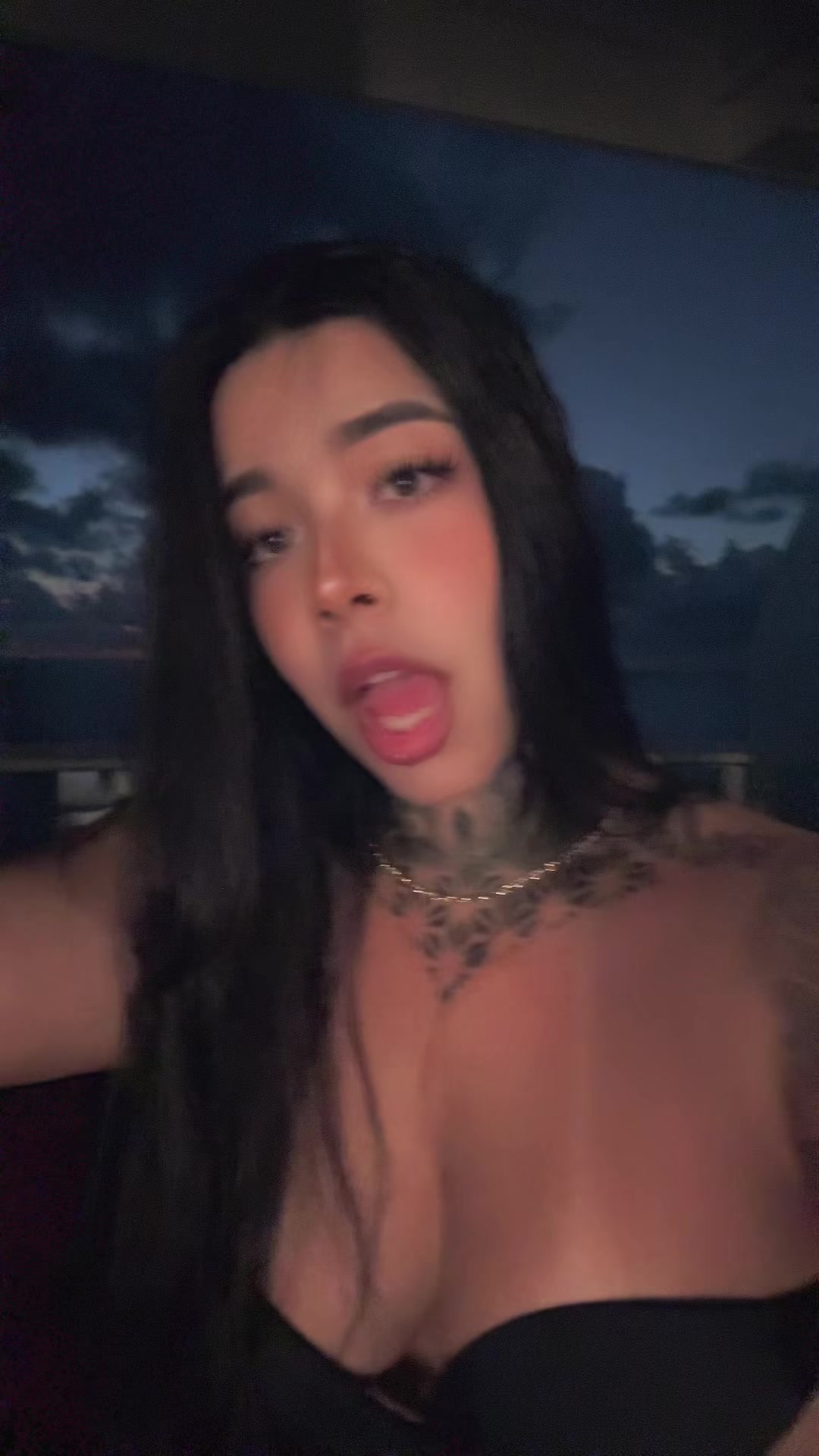 @Marianstrong21