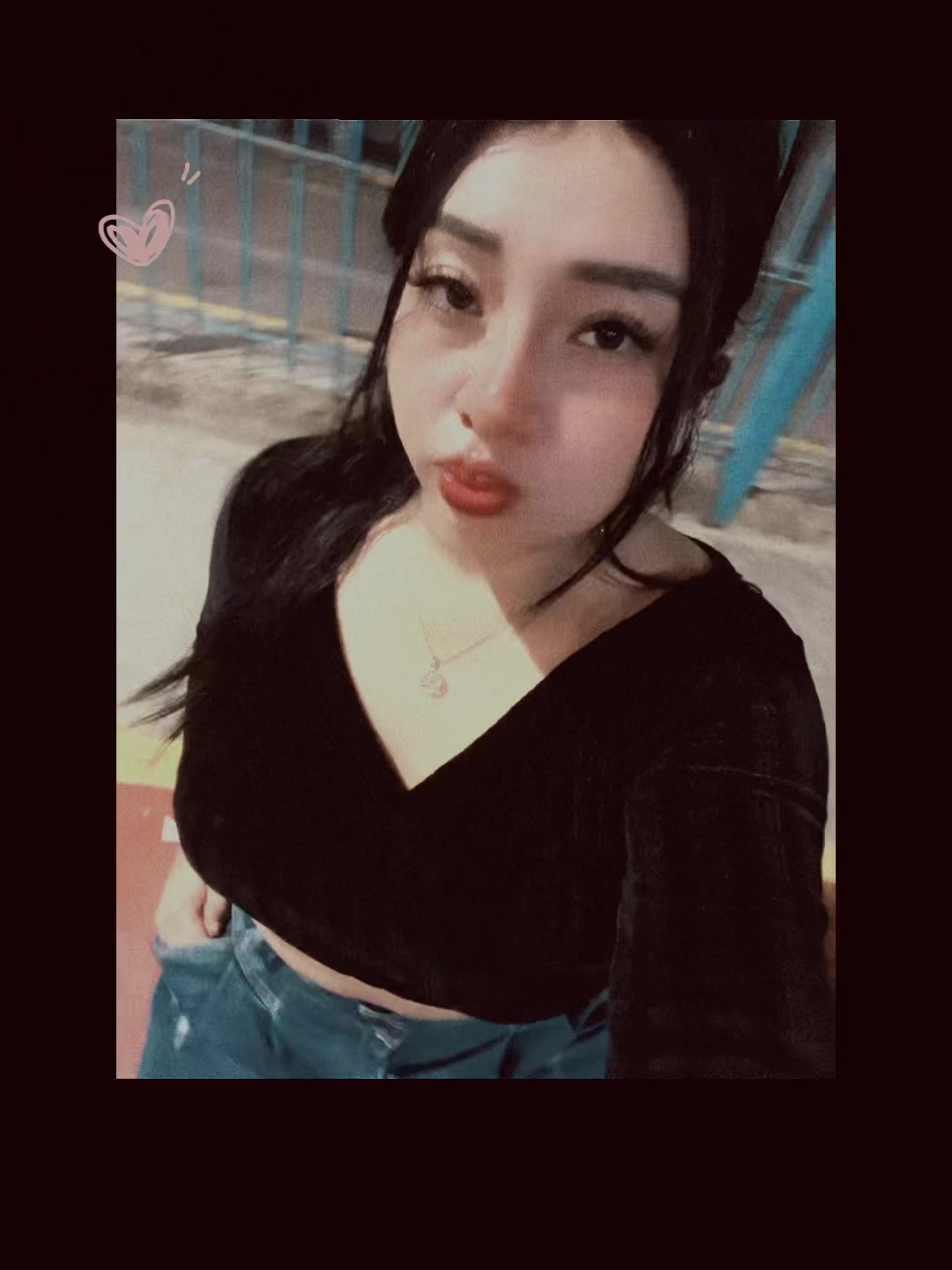 @Mayita ✿✧*̣̩☽⋆