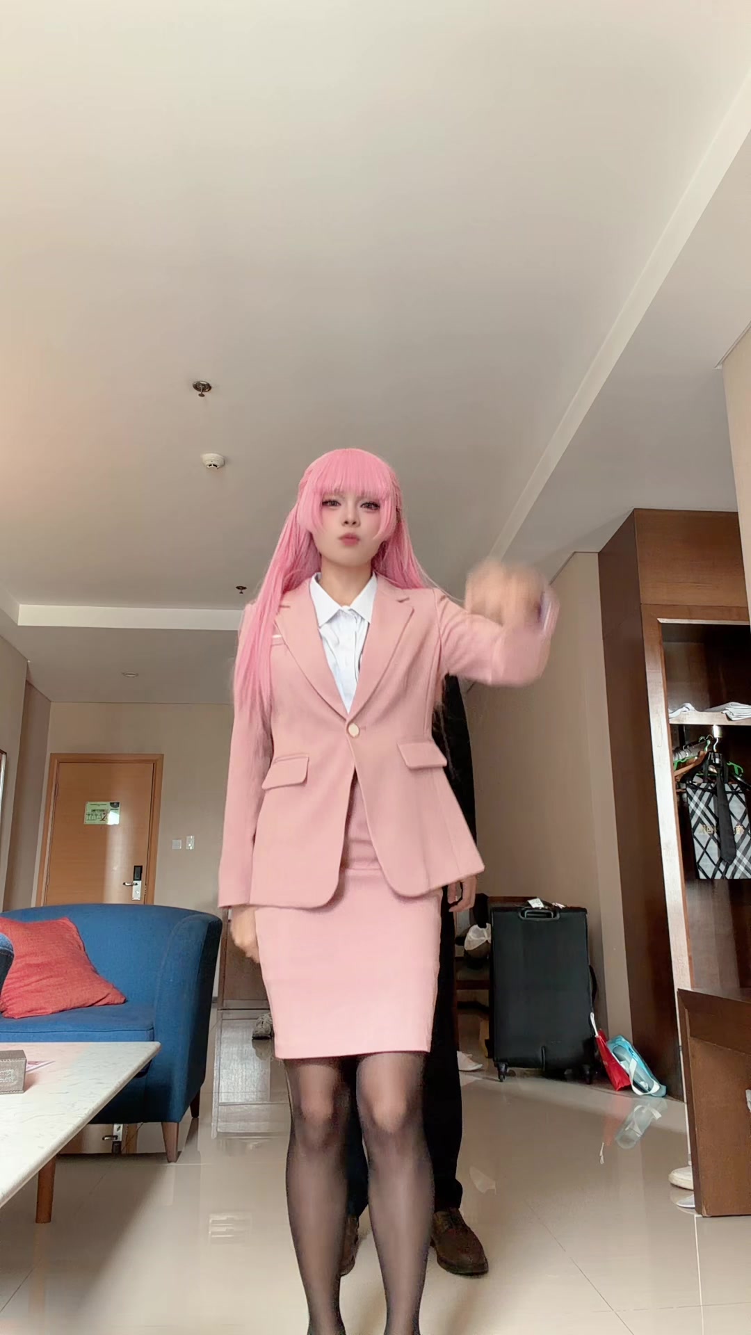 @Eari
